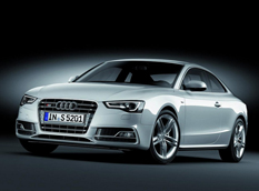Audi представил обновленные модели A5 и S5 2012