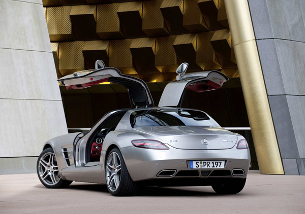 Carlsson доработал Mercedes-Benz SLS AMG