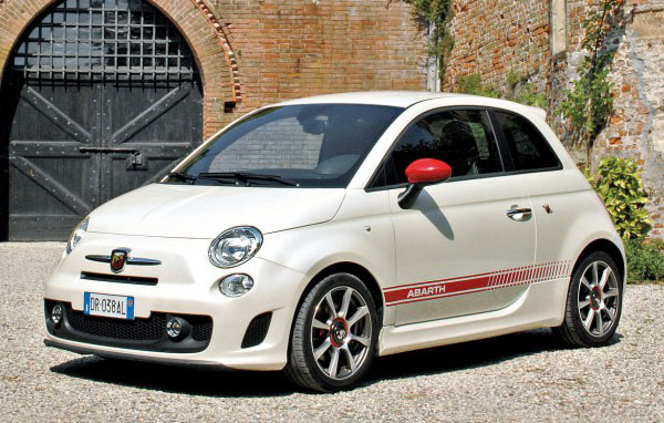 Американский Fiat 500 Abarth покажут в ноябре 