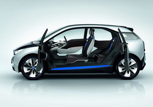 Электромобиль BMW i3 появится в 2013 году