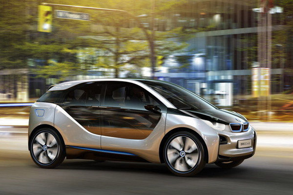 Электромобиль BMW i3 появится в 2013 году