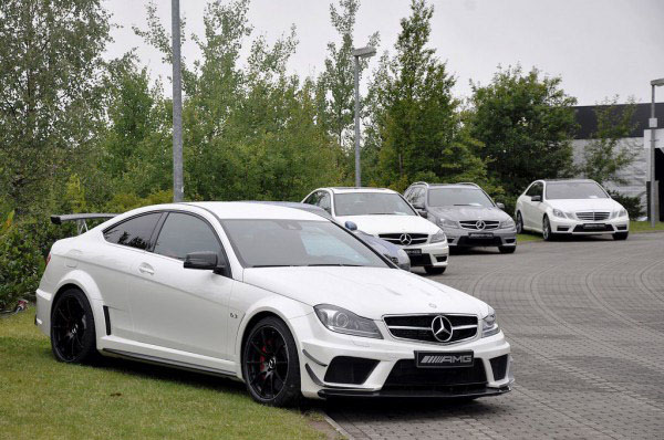 Mercedes C63 AMG Black Series с новыми пакетами