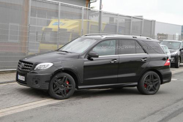 Mercedes ML63 AMG 2012 на трассе Нюрбургринг