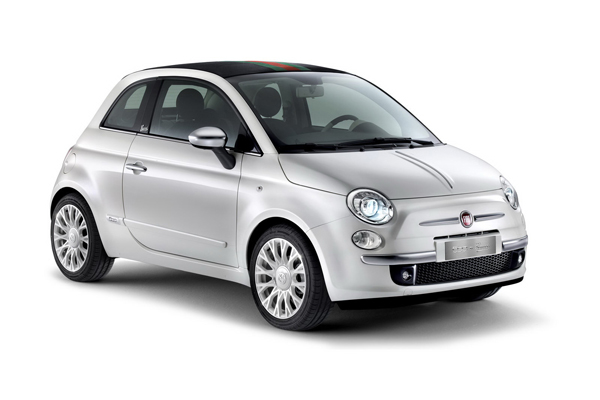 Gucci "облагородил" Fiat 500 Convertible