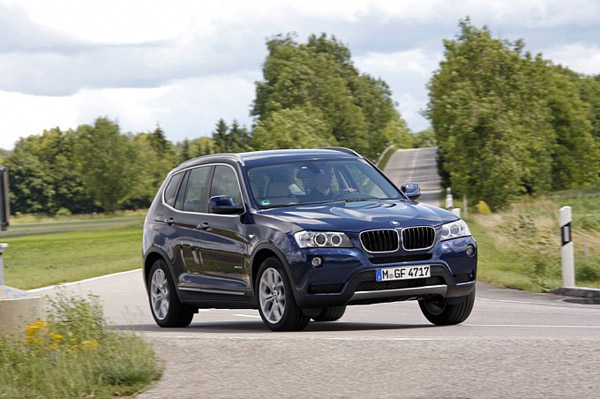 BMW X3 получил версии xDrive20i и xDrive35d