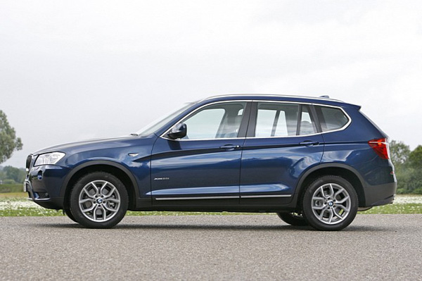 BMW X3 получил версии xDrive20i и xDrive35d