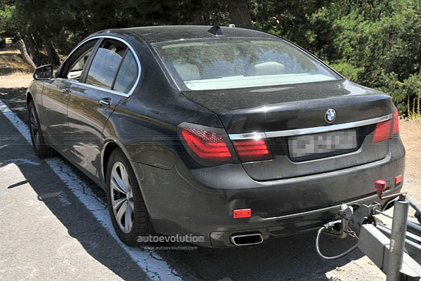 BMW 7-Series 2013 года - шпионские фото