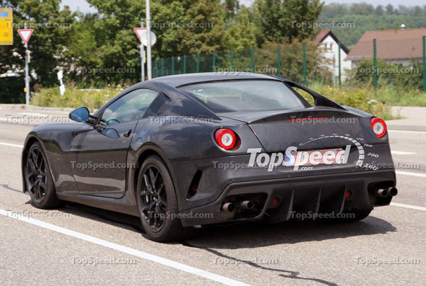 Ferrari тестирует преемника модели 599 GTB Fiorano