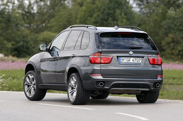 BMW расширяет линейку внедорожников X5