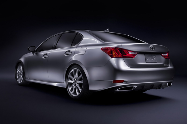 Lexus GS 2013 года станет более спортивным 