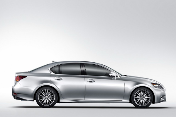 Lexus GS 2013 года станет более спортивным 