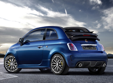 Abarth 500 Cabrio Italia дебютирует во Франкфурте