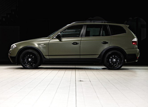 BMW X3 Military Green от Romeo Ferraris 