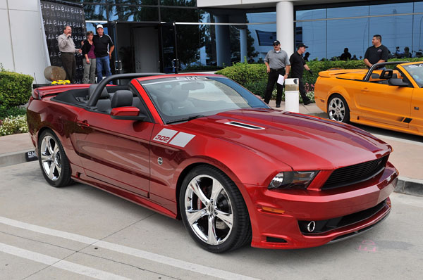 SMS Supercars показал 302 Mustang Convertible 2012