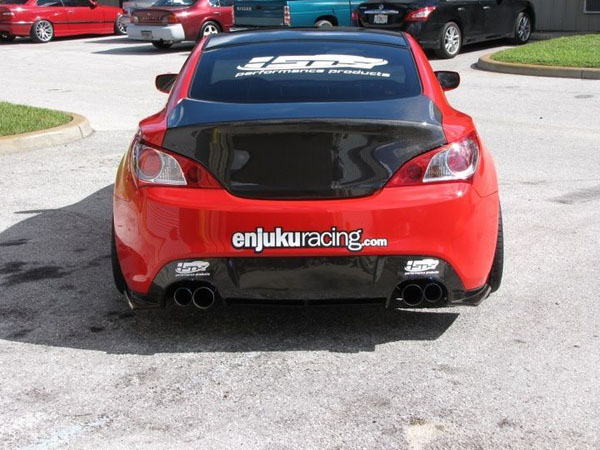 Hyundai Genesis Coupe 5.7 V8 от Enjuku Racing