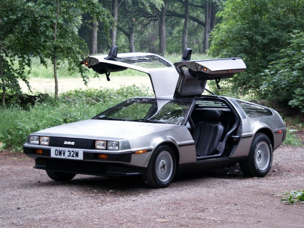 DeLorean выпустит электрическую версию DMC 12