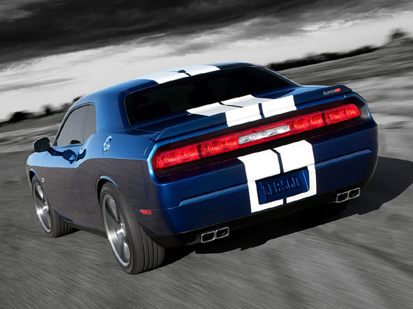 Mopar покажет уникальный Dodge Challenger ACR