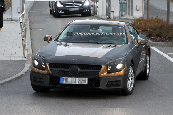 Mercedes-Benz SL-Class 2013 покажут в январе