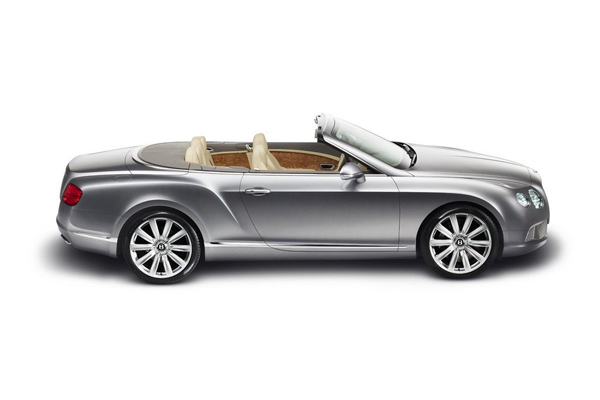 Bentley Continental GTC 2012 оценили в 212 800 $