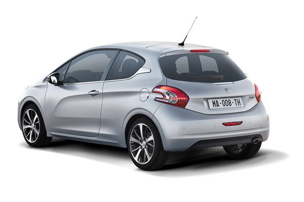 Peugeot 208 заменит 207 уже весной