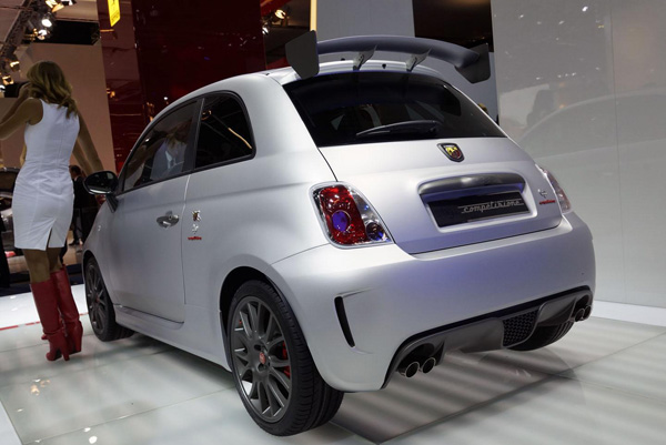 Abarth построил гоночный 695 «Assetto Corse»