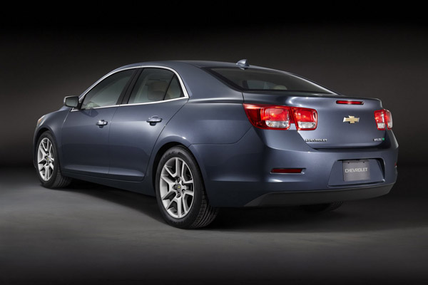 Новые данные о Chevrolet Malibu 2013