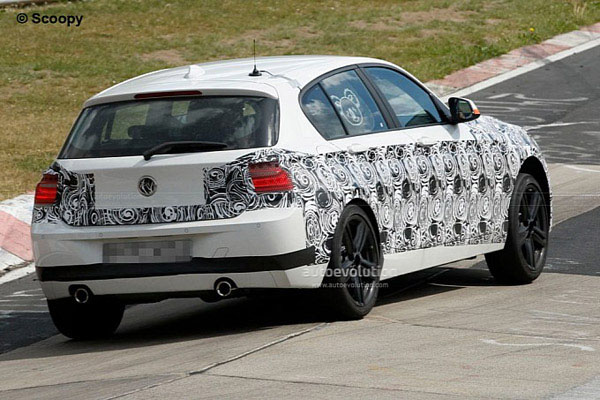 BMW M135i появится летом 2012 года