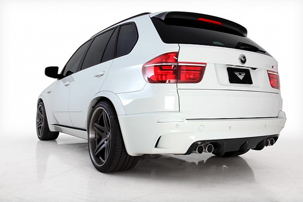 BMW X5 M с новым обвесом от Vorsteiner