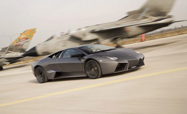 Эксклюзивный Lamborghini Reventon напомнил о себе