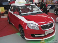 Skoda Fabia в уникальном китайском тюнинге