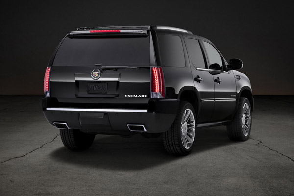 Обновлены системы безопасности Cadillac Escalade