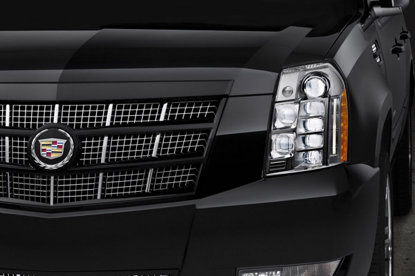 Обновлены системы безопасности Cadillac Escalade