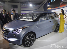 Hyundai анонсировал минивэн Hexa Space Concept