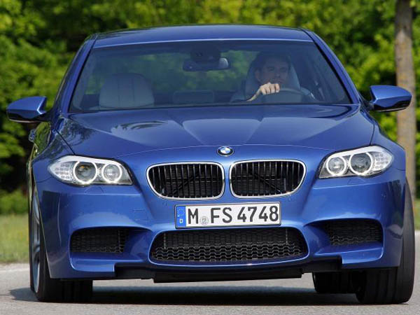 BMW в Женеве представит модели M Performance