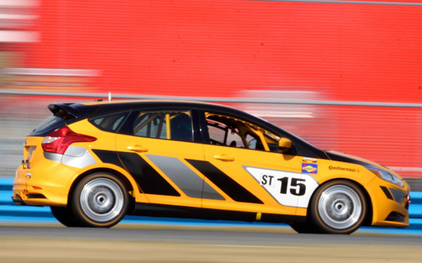 Ford Focus ST-R дебютирует в Дайтоне