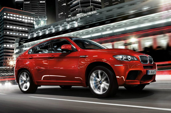 BMW представил X6 M 2013 года 