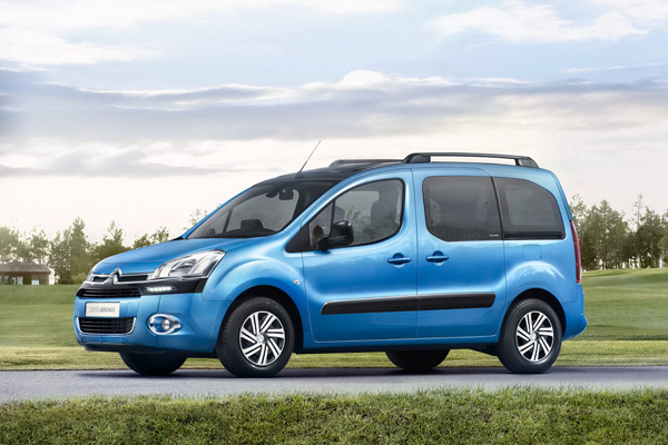 Citroen показал минивэны Berlingo и Jumpy 2012