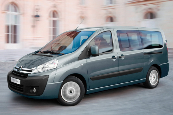 Citroen показал минивэны Berlingo и Jumpy 2012