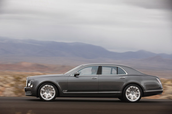 Bentley представил новую версию Mulsanne