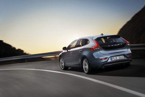 Новые данные о Volvo V40