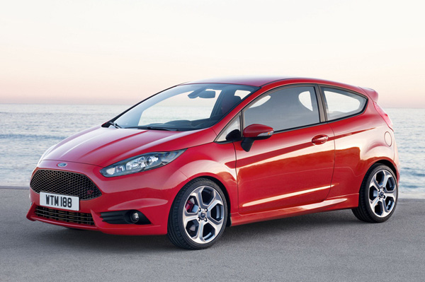 Ford презентовал серийную модель Fiesta ST