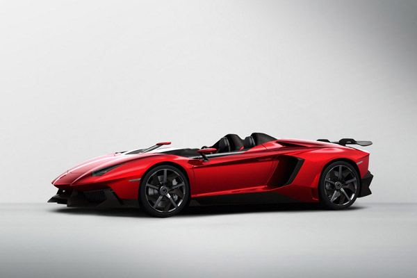 Представлен Lamborghini Aventador J