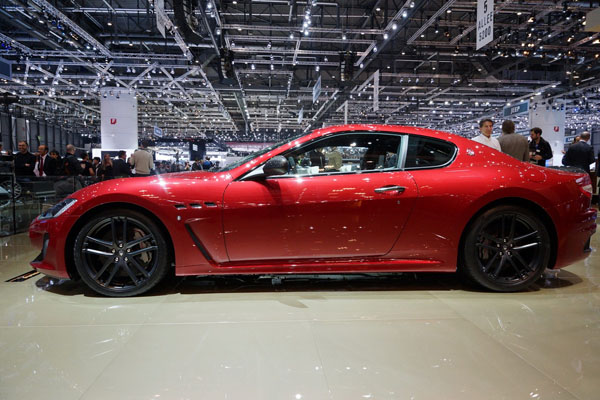 Maserati GranTurismo и GranCabrio Sport 2013