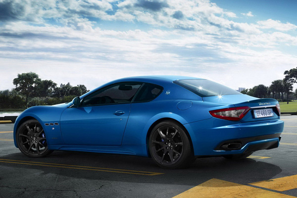 Maserati GranTurismo и GranCabrio Sport 2013