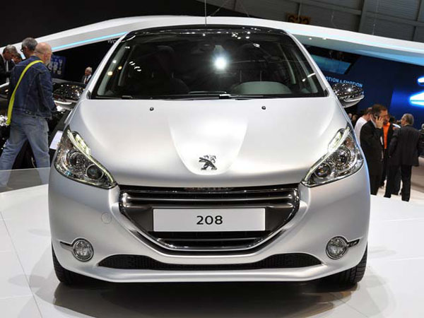 Три версии Peugeot 208 представлены в Женеве