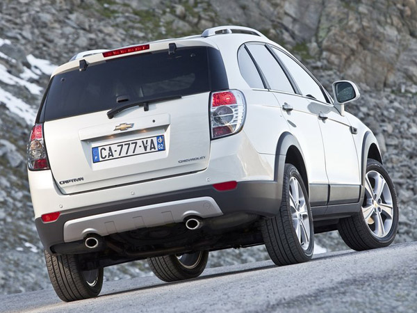 Chevrolet объявил российские цены на Captiva 2012