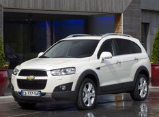 Chevrolet объявил российские цены на Captiva 2012