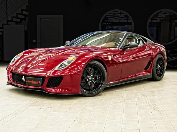 В Romeo Ferraris «зарядили» Ferrari 599 GTO