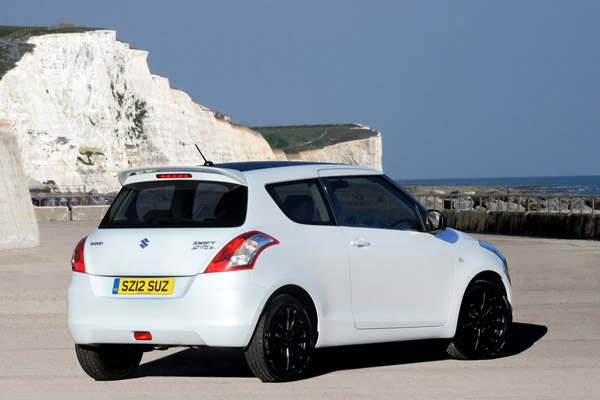 Suzuki Swift Attitude представлен для Великобритании