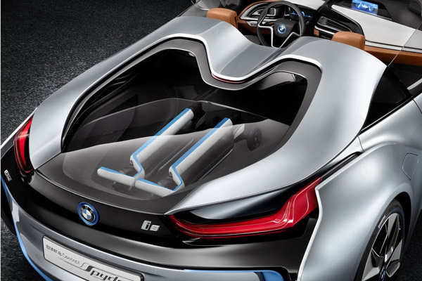 Родстер BMW i8 Spyder покажут в Пекине